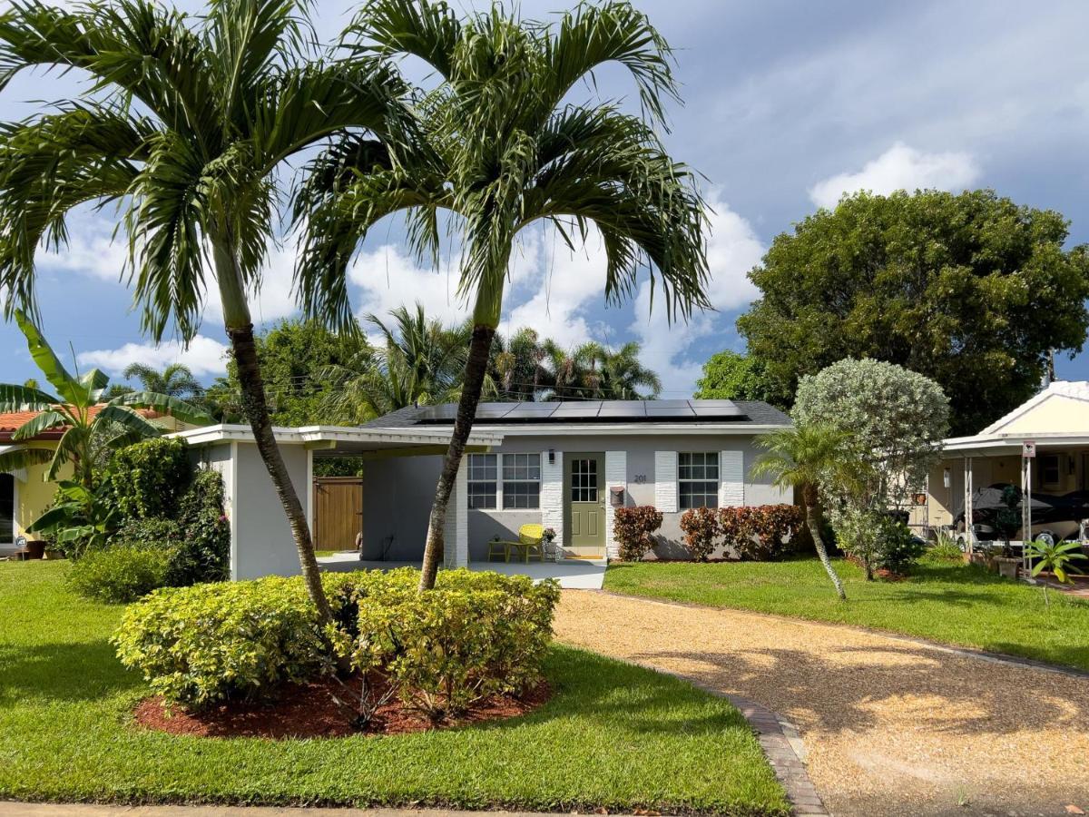フォート・ローダーデール Casa Limon - Private Heated Pool Prime Location & Parkingヴィラ エクステリア 写真